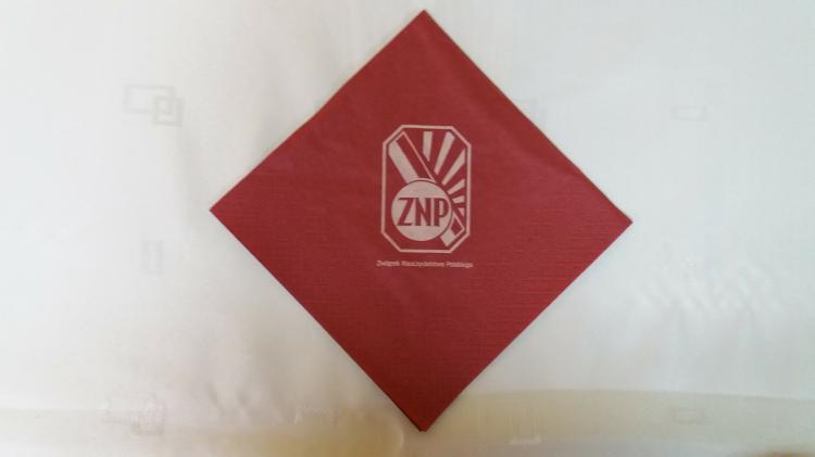 Serwetki gastronomiczne z logo ZNP (paczka 200 sztuk)